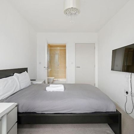 Canning Town 2 Bed Apartment Londra Exterior foto